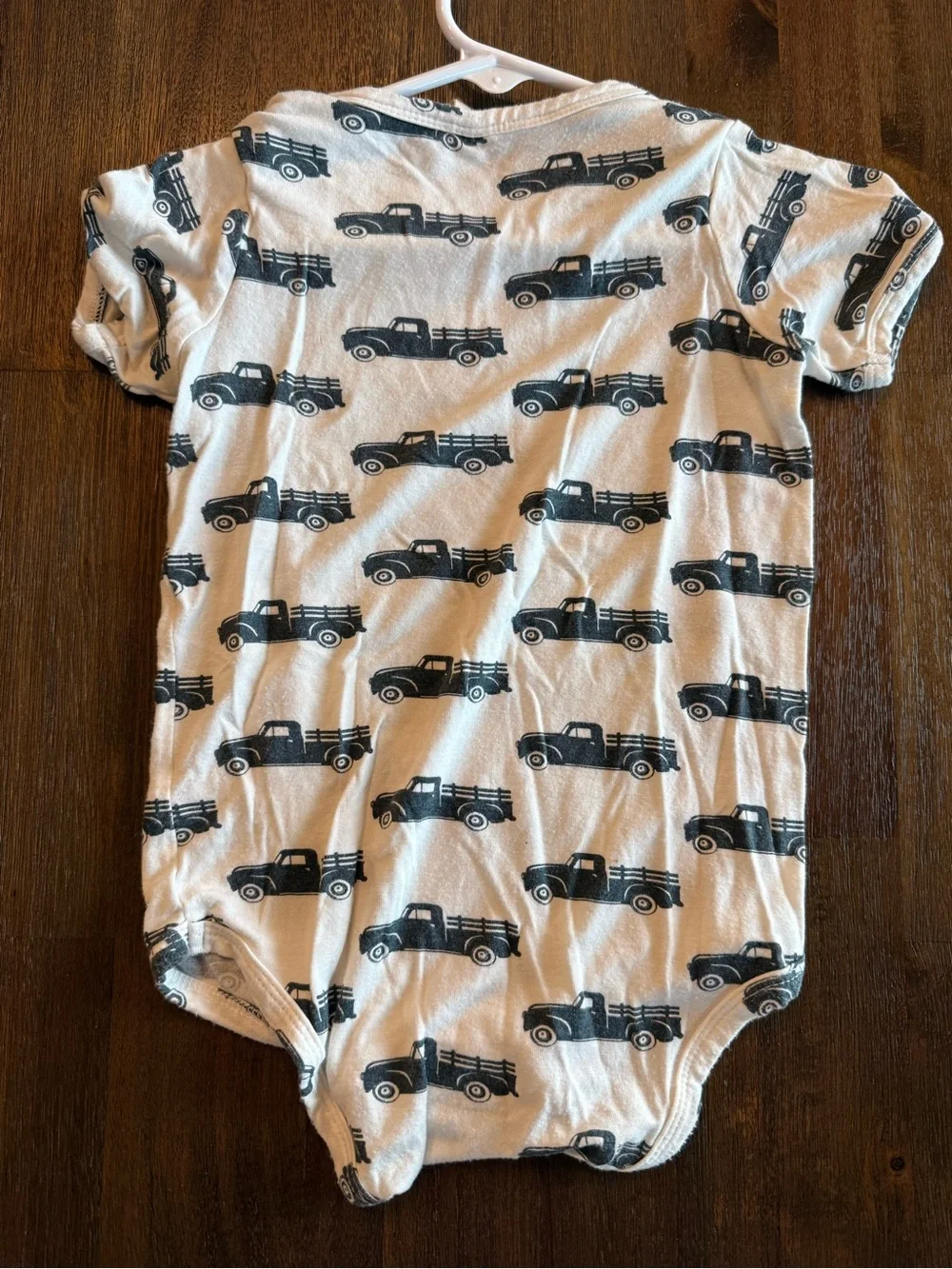kate quinn White Short-Sleeve Truck Print One-Piece Bodysuit 18-24mo